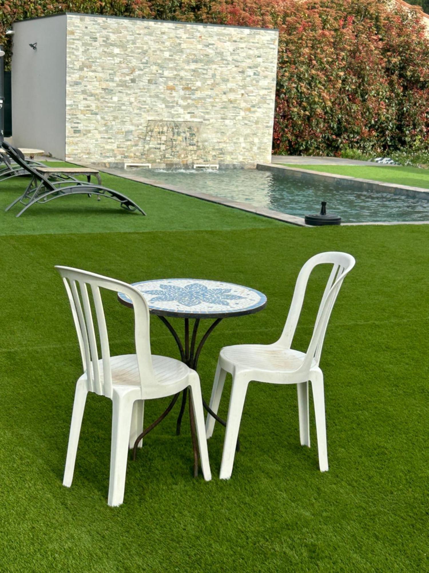 Grande Villa Avec Piscine Bompas Kültér fotó